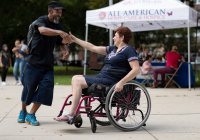 August 8, 2019 - El Picnic Comunitario de la Senadora Estatal Christine Tartaglione fue un gran éxito entre los niños y sus familias que se reunieron hoy en Fairhill Square Park para deleitarse con música gratuita, perros calientes, pretzels suaves, hielo de agua, pintura de caras y el popular regalo de mochilas de regreso a la escuela de la senadora. Cientos de jóvenes se marcharon con mochilas nuevas al hombro y sonrisas en la cara.