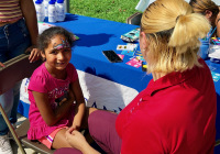 August 8, 2019 - El Picnic Comunitario de la Senadora Estatal Christine Tartaglione fue un gran éxito entre los niños y sus familias que se reunieron hoy en Fairhill Square Park para deleitarse con música gratuita, perros calientes, pretzels suaves, hielo de agua, pintura de caras y el popular regalo de mochilas de regreso a la escuela de la senadora. Cientos de jóvenes se marcharon con mochilas nuevas al hombro y sonrisas en la cara.