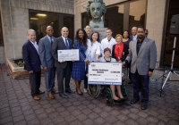 March 18, 2022 – Senator Christine Tartaglione (D-2) was joined by Senator Sharif Street (D-3) and Representative Stephen Kinsey (D-201) to present officials from Einstein Health Network with a $1 million mock check to expand the Emergency Department at Einstein Medical Center Philadelphia.