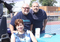 16 de agosto de 2019 - La senadora estatal Christine Tartaglione entregó mochilas gratuitas y suministros para el regreso a la escuela a más de 400 niños agradecidos en el Centro de Recreación Lawncrest ayer cuando organizó un Picnic Comunitario en el bullicioso patio de recreo del vecindario por primera vez en los 15 años de historia de su serie de eventos de finales de verano.